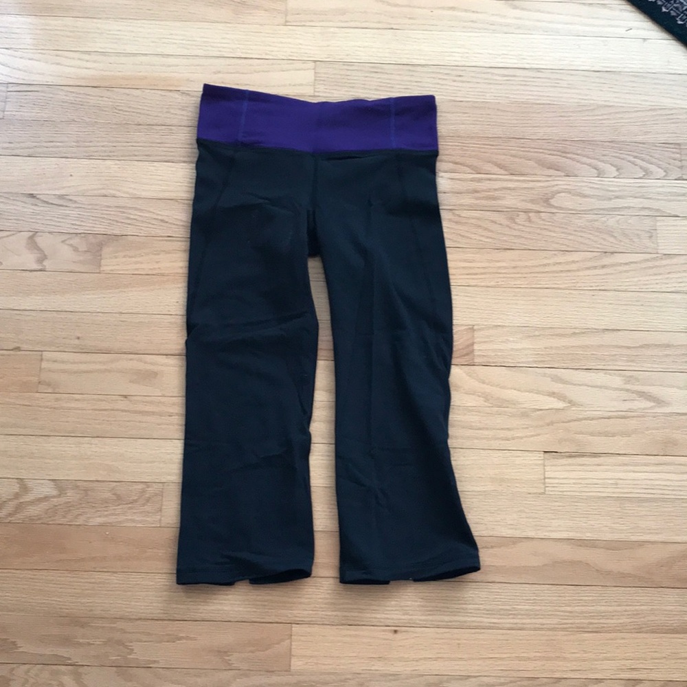 Lululemon cropped